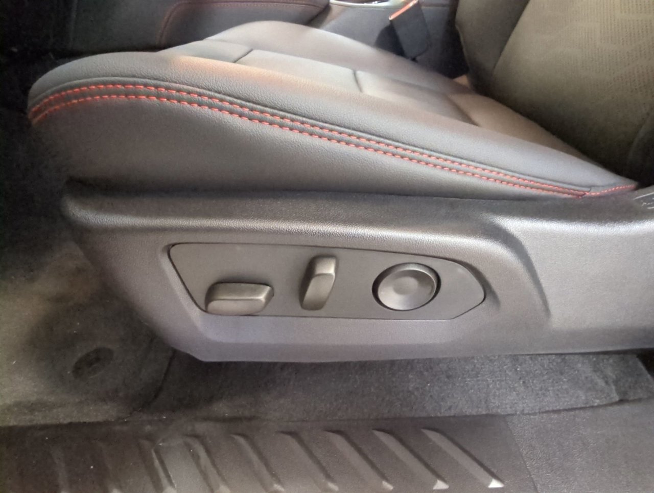 2026 Chevrolet Colorado Z71-11