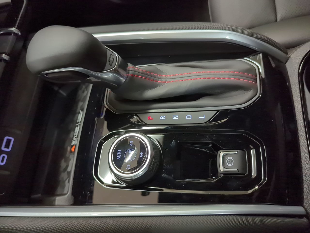 2026 Chevrolet Colorado Z71-18