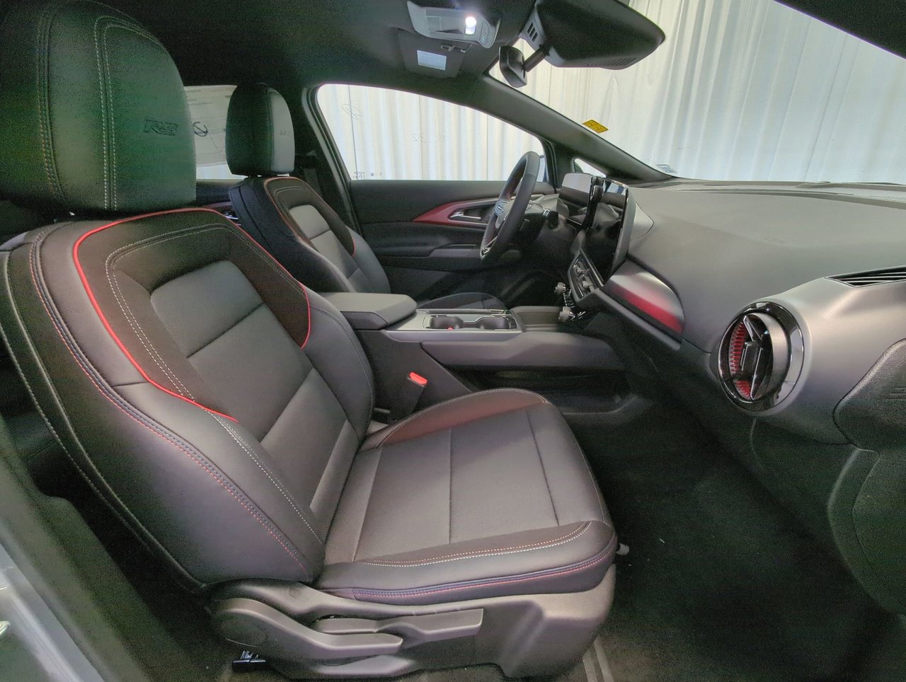 2025 Chevrolet Equinox EV 2RS-23