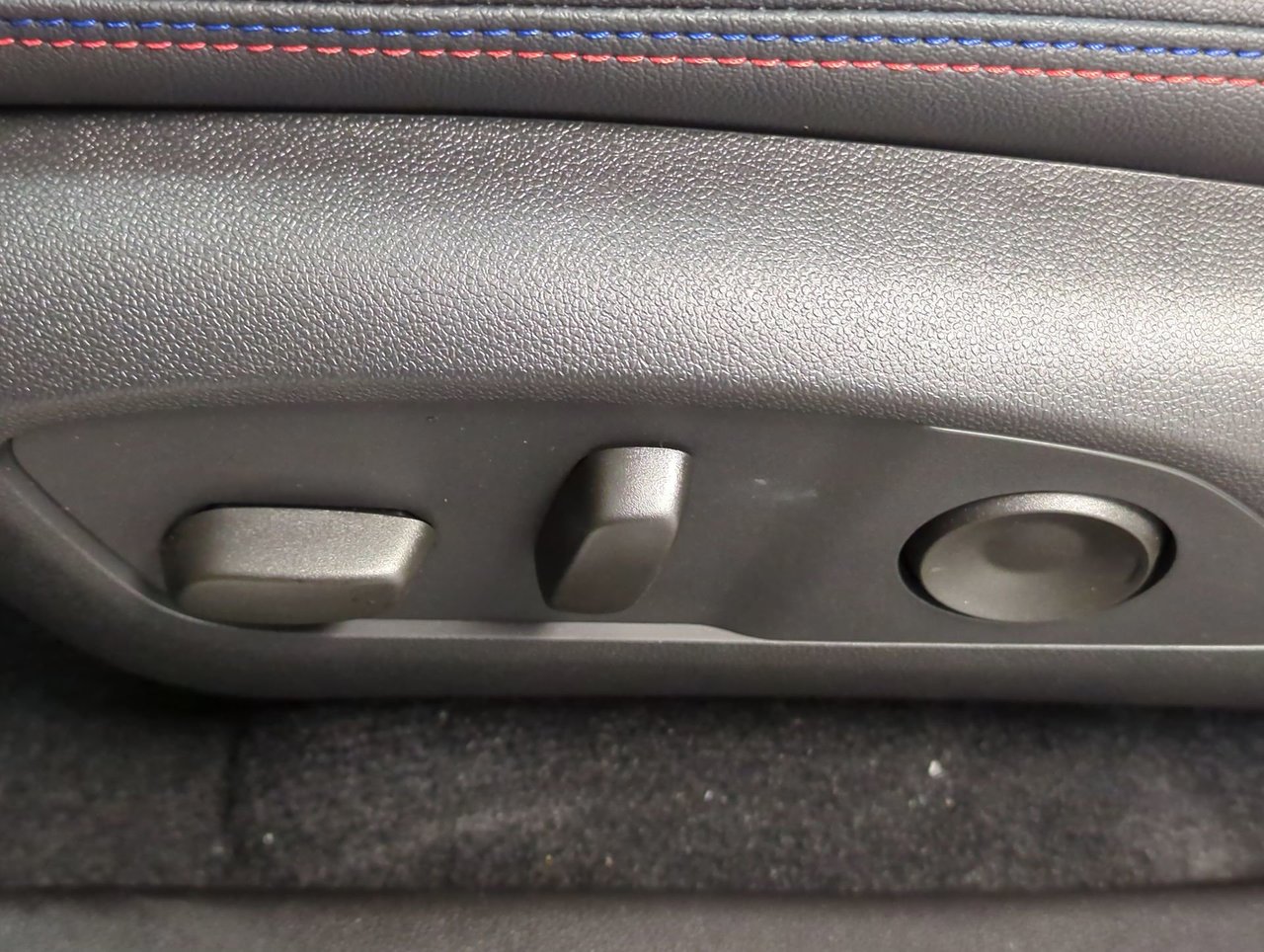 2025 Chevrolet Equinox EV 2RS-11