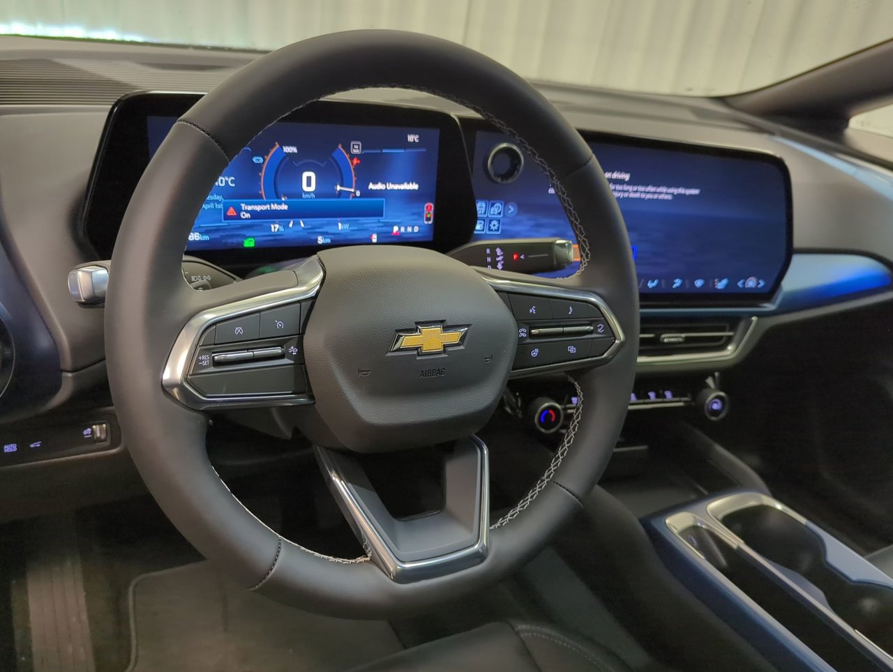 2025 Chevrolet Equinox EV 2LT-19