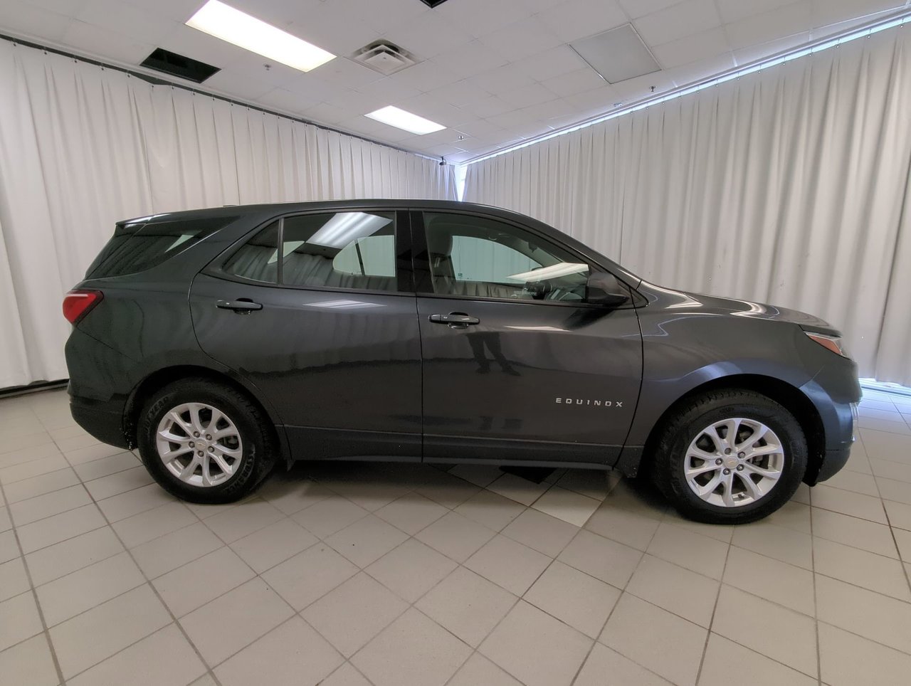 2018 Chevrolet Equinox LS-8