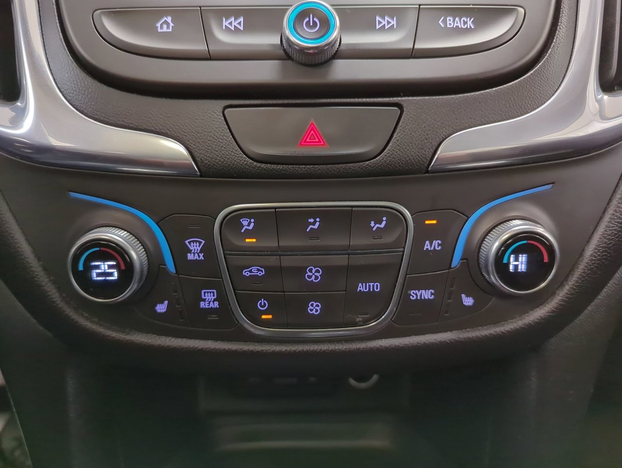 2020 Chevrolet Equinox LT-18
