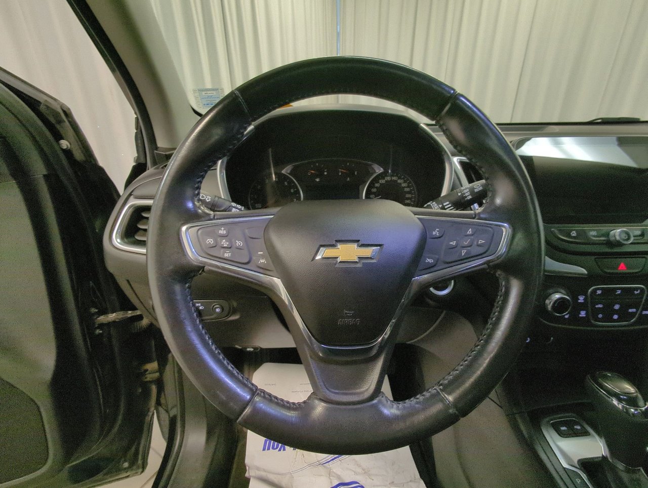 2020 Chevrolet Equinox LT-13