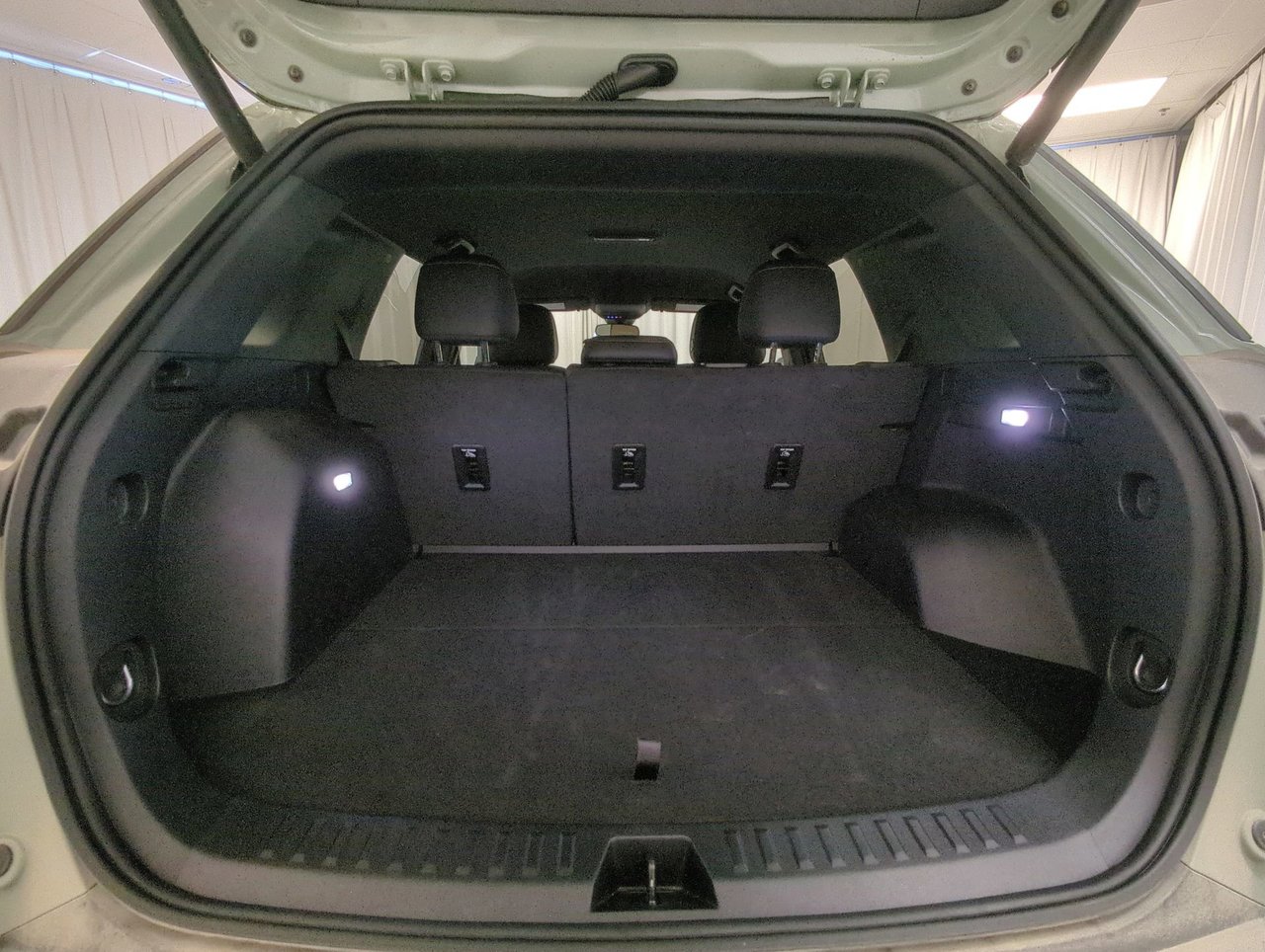 2025 Chevrolet Equinox AWD ACTIV-22