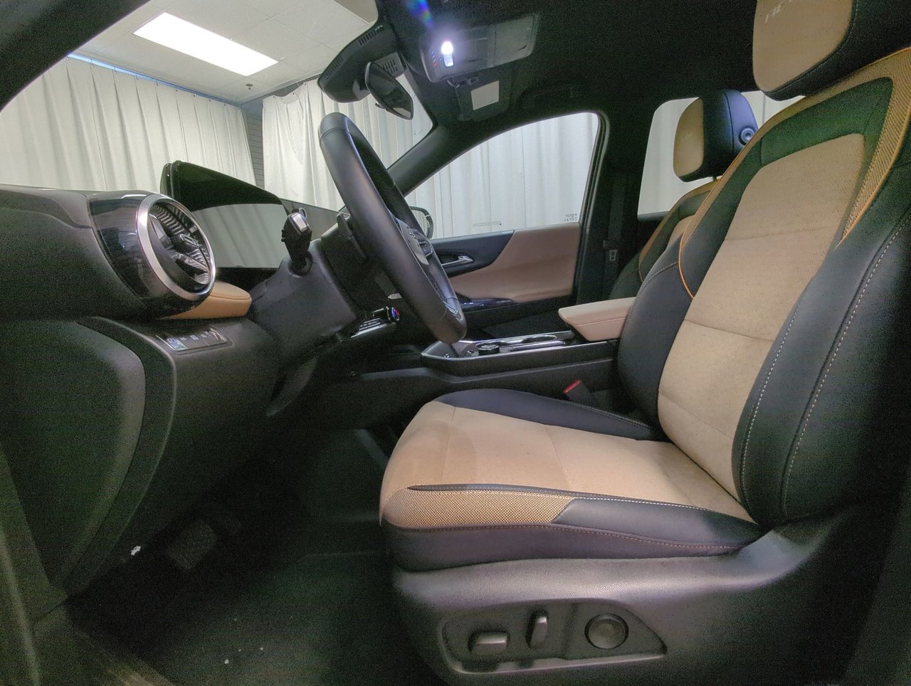 2025 Chevrolet Equinox AWD ACTIV-10