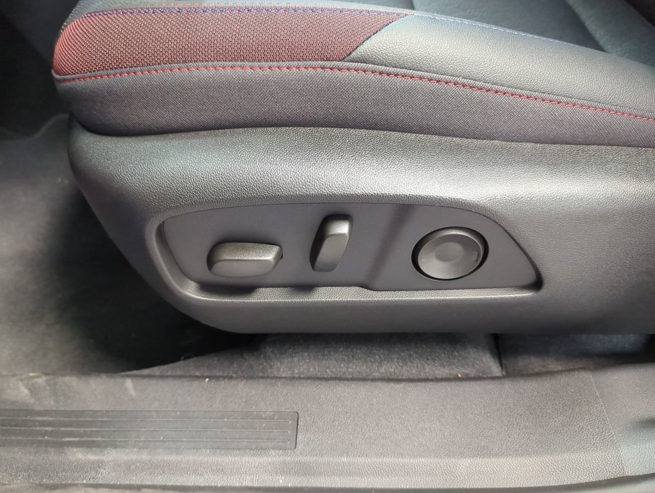 2026 Chevrolet Equinox AWD RS-11