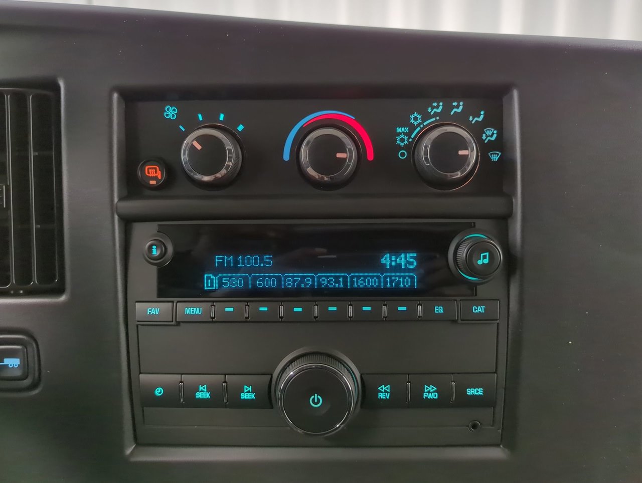 2025 Chevrolet Express Cargo 2500 WT 155''-15