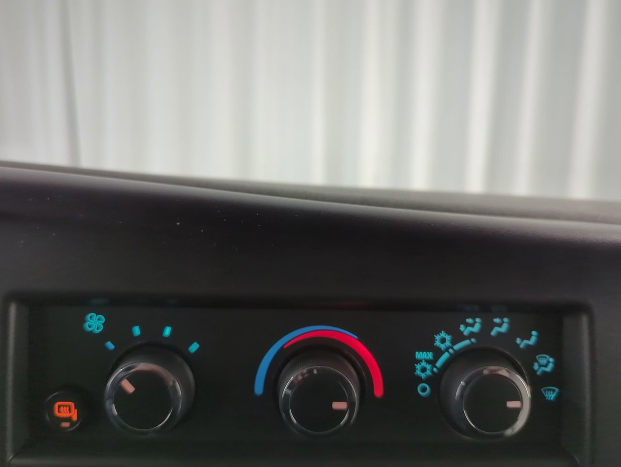 2025 Chevrolet Express Cargo 2500 WT 155''-17