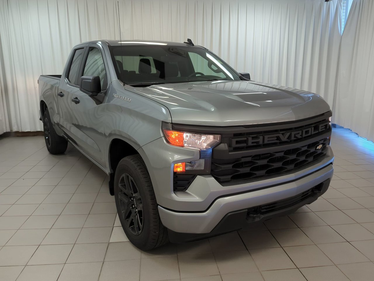 2026 Chevrolet Silverado 1500 Custom-1