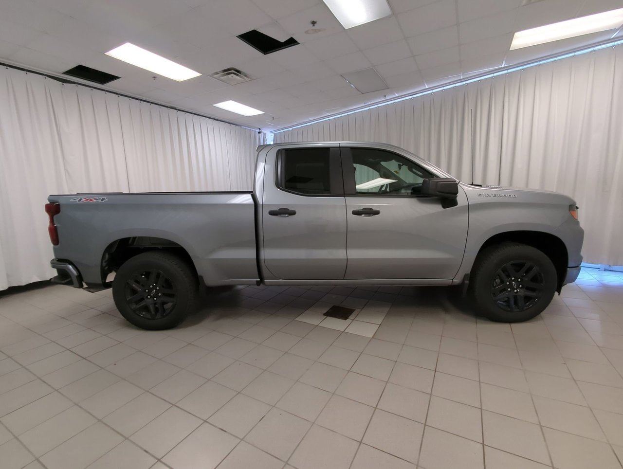 2026 Chevrolet Silverado 1500 Custom-8