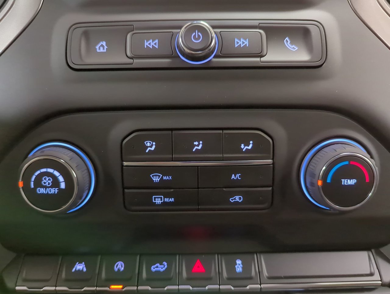 2026 Chevrolet Silverado 1500 Custom-17