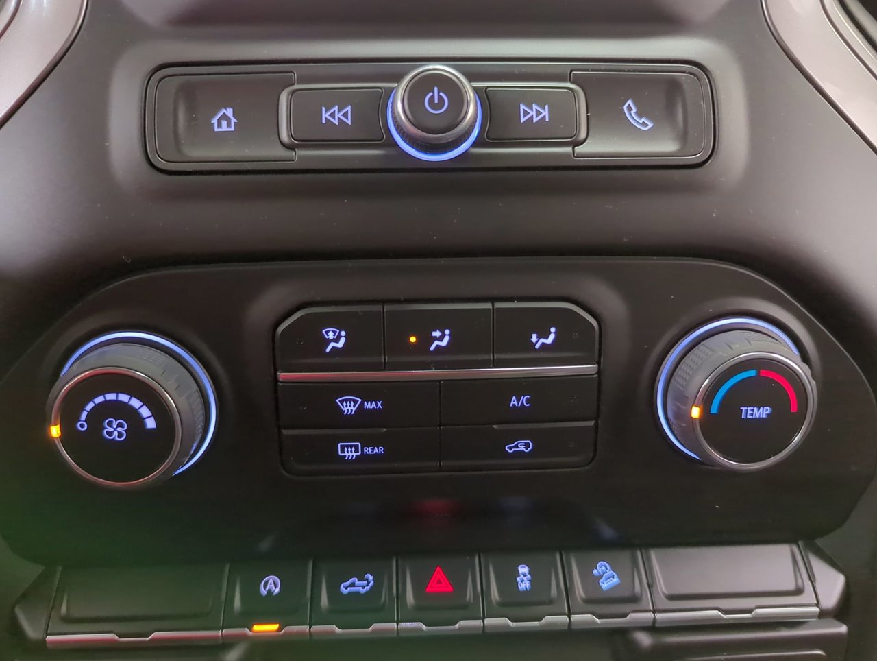 2022 Chevrolet Silverado 1500 LTD Custom Trail Boss-17