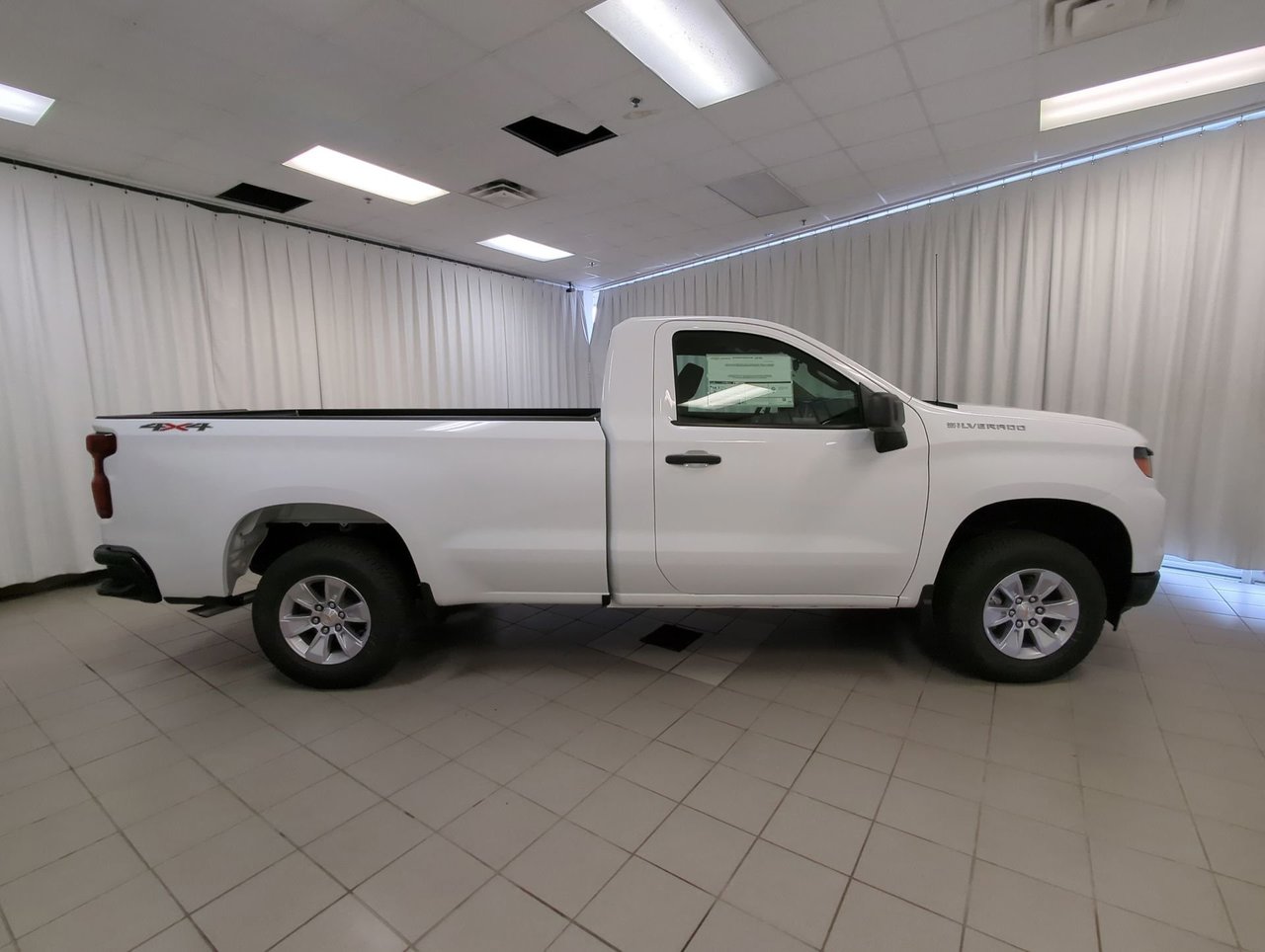 2026 Chevrolet Silverado 1500 WT-8