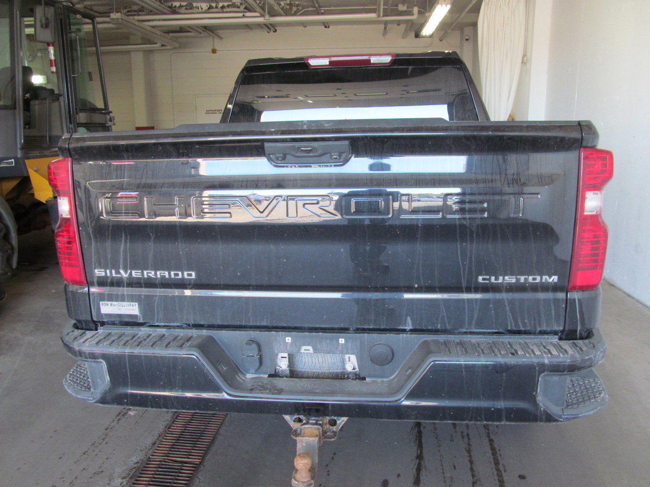 2022 Chevrolet Silverado 1500 Custom Trail Boss-2