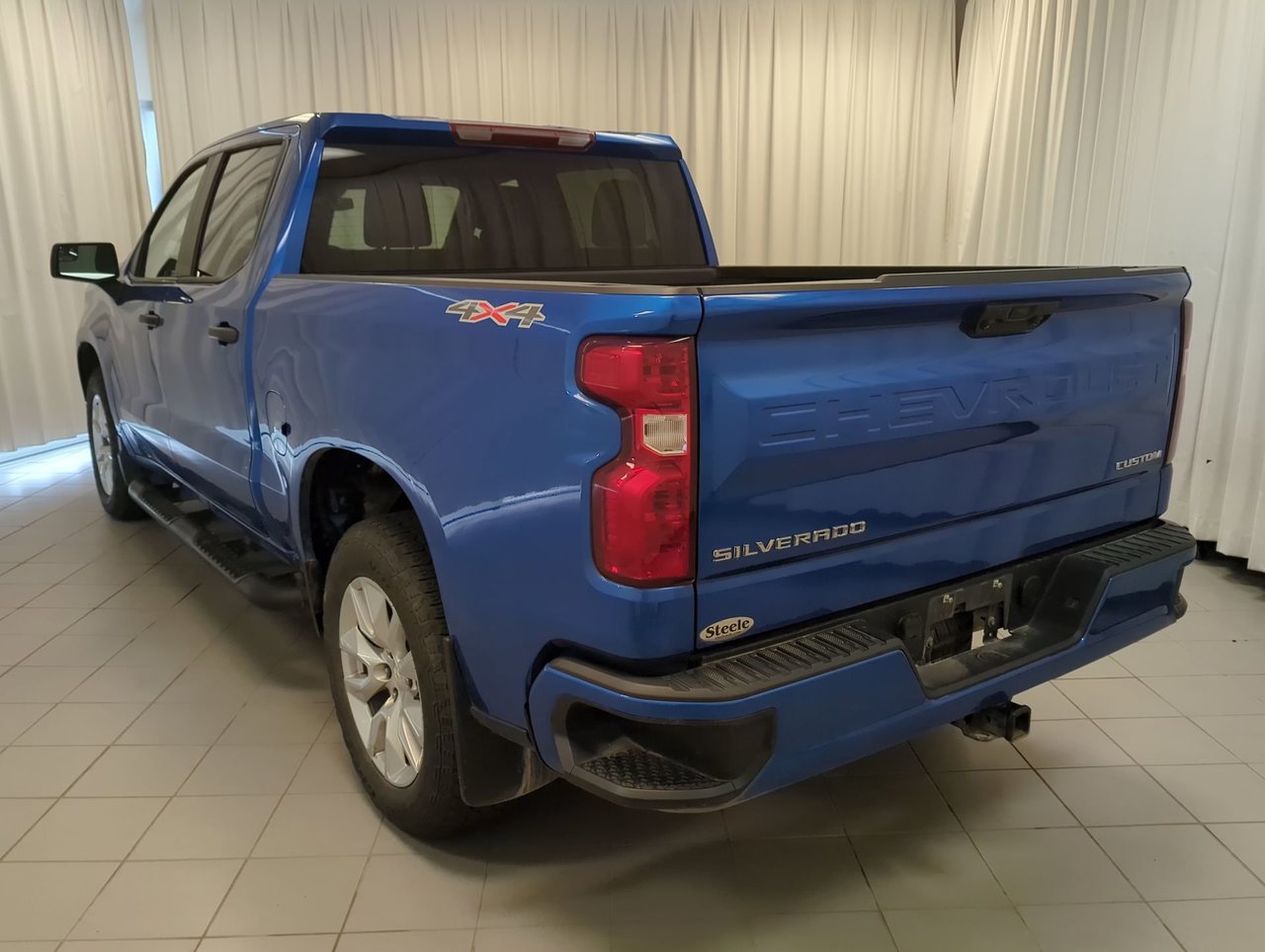 2023 Chevrolet Silverado 1500 Custom-5