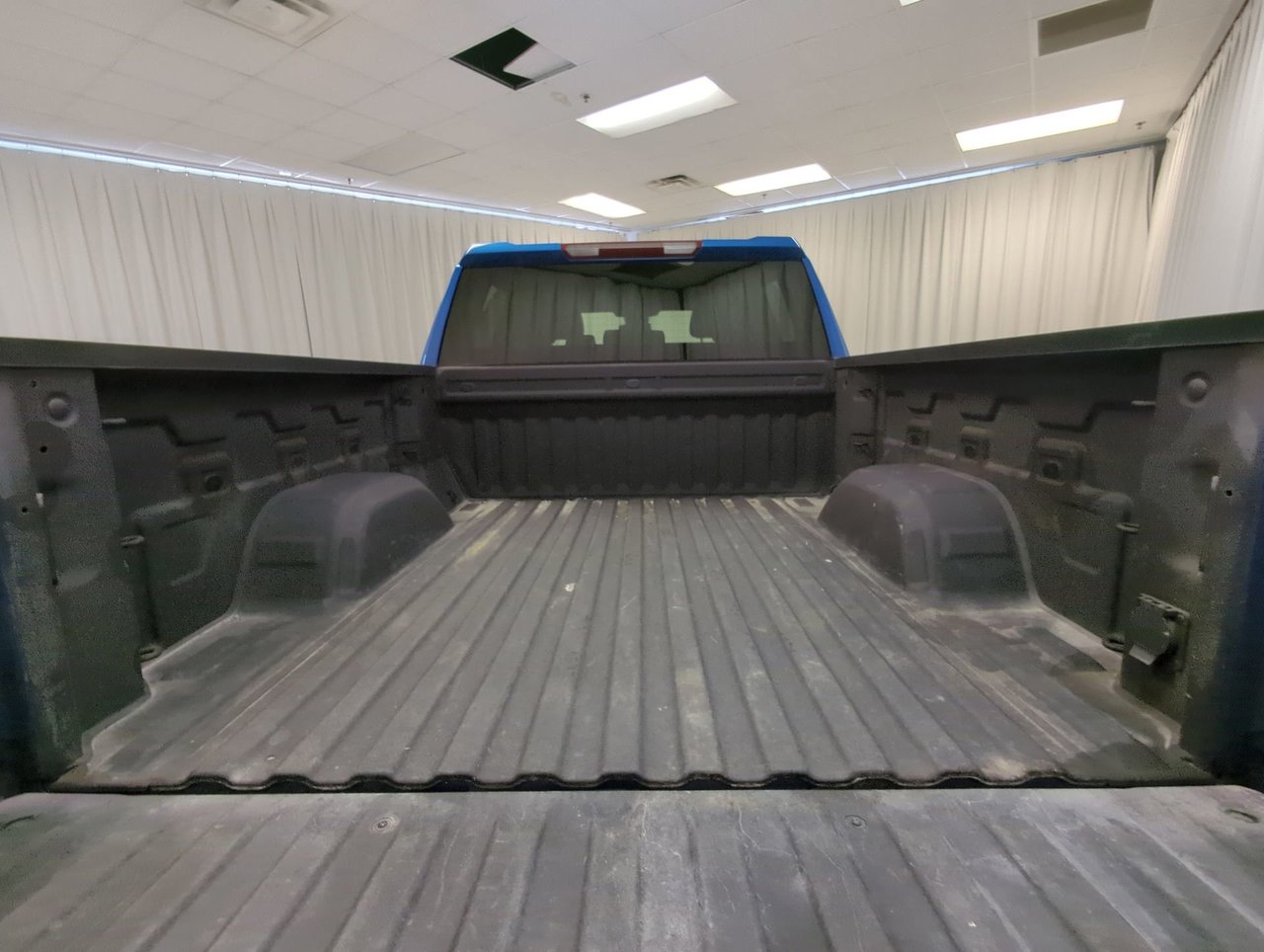 2023 Chevrolet Silverado 1500 Custom-21