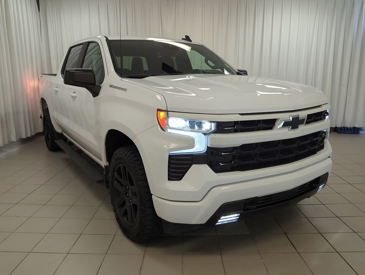 2023 Chevrolet Silverado 1500 RST-1