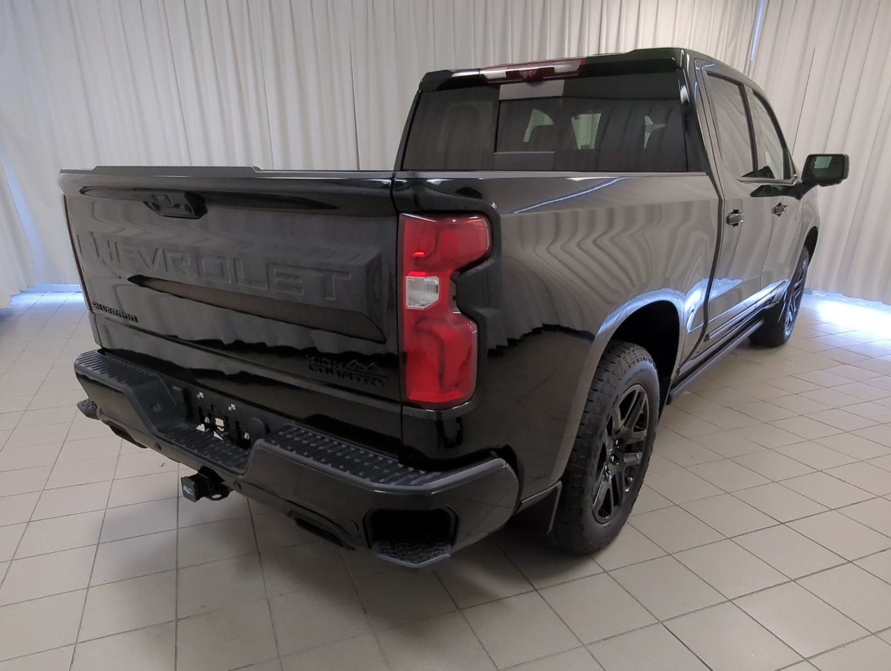 2024 Chevrolet Silverado 1500 High Country-7