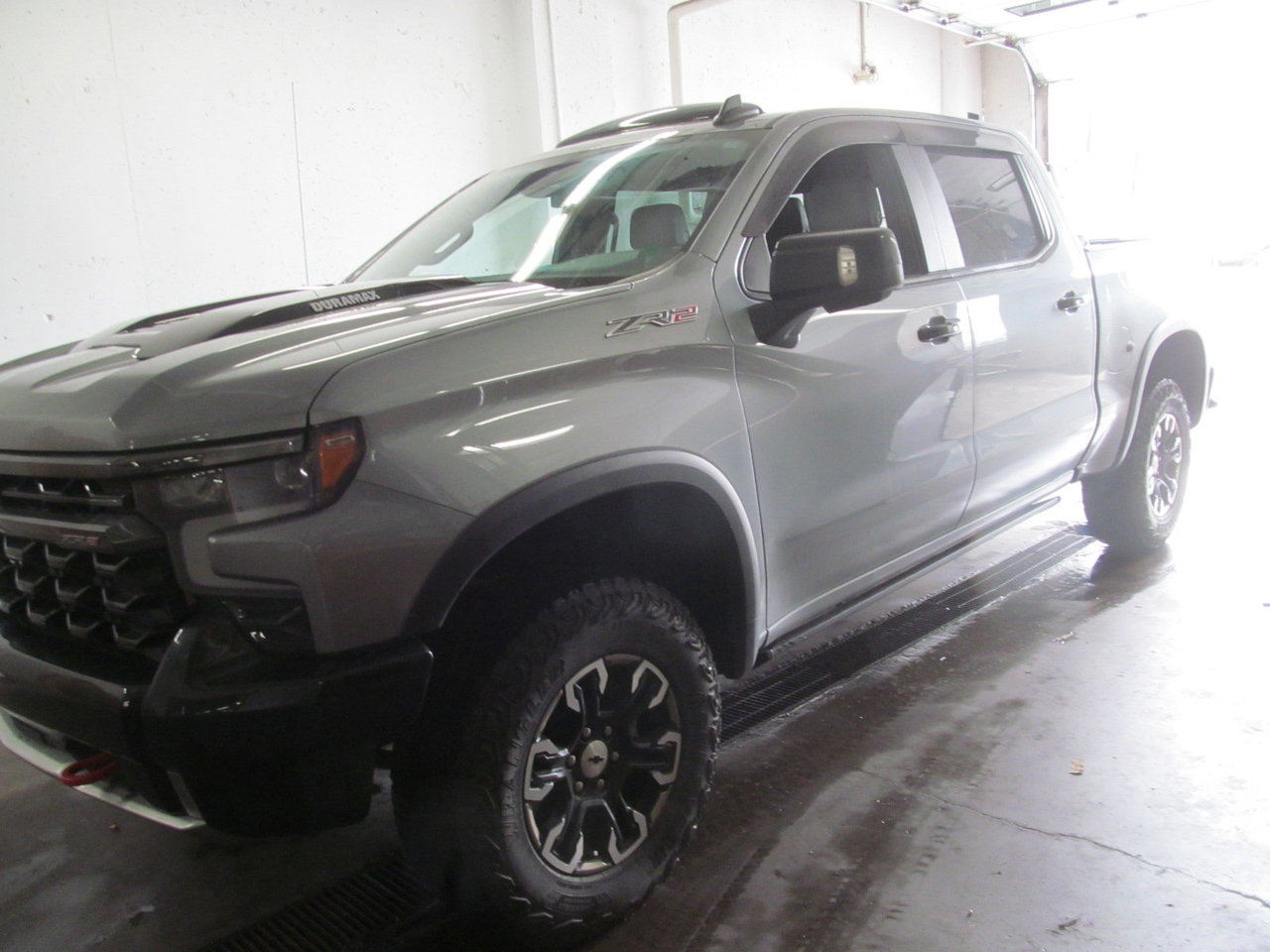 2024 Chevrolet Silverado 1500 ZR2-1