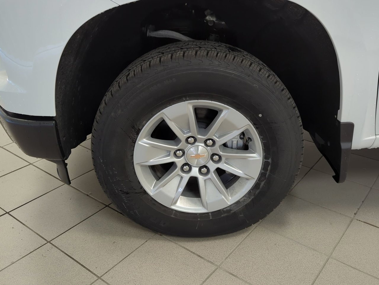 2025 Chevrolet Silverado 1500 WT-9