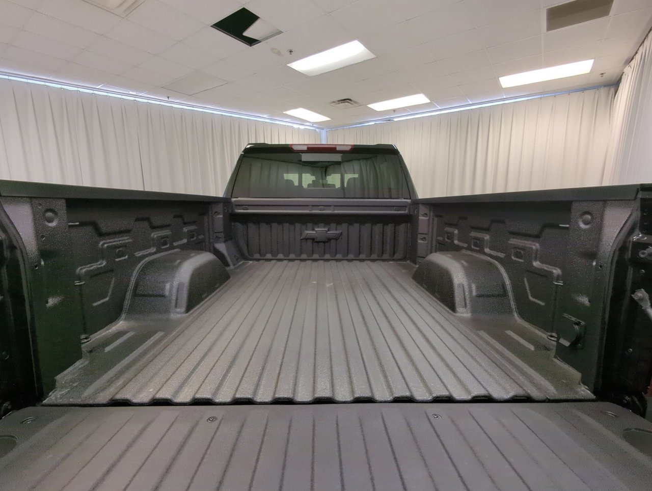 2025 Chevrolet Silverado 1500 RST-23