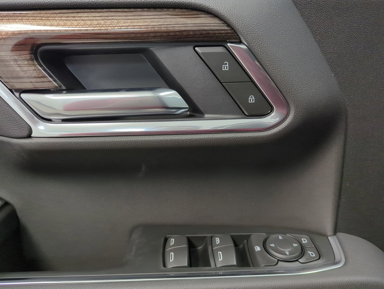 2025 Chevrolet Silverado 1500 RST-12