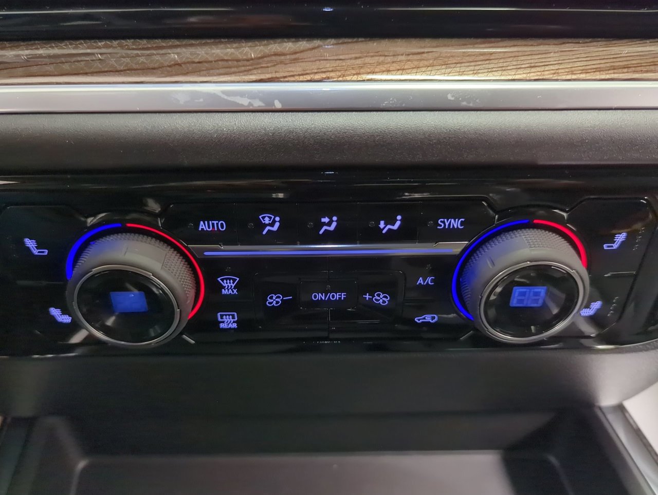 2025 Chevrolet Silverado 1500 RST-18