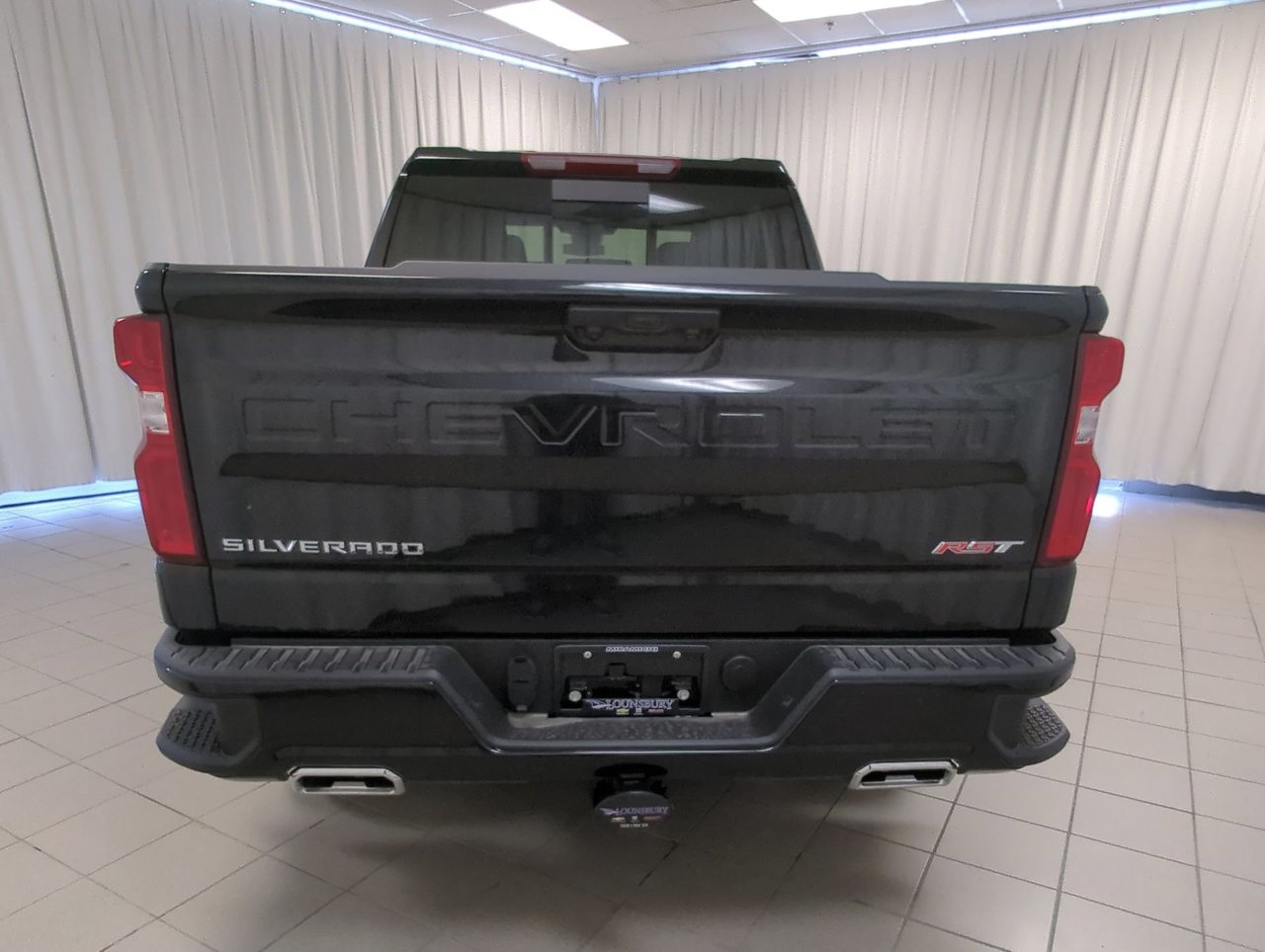 2025 Chevrolet Silverado 1500 RST-6