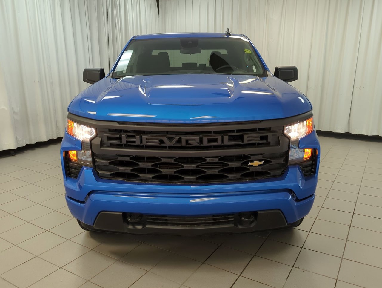 2025 Chevrolet Silverado 1500 Custom-2