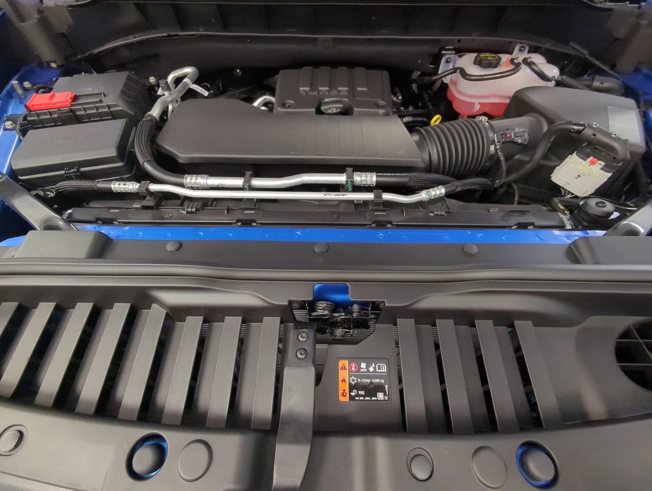 2025 Chevrolet Silverado 1500 Custom-23