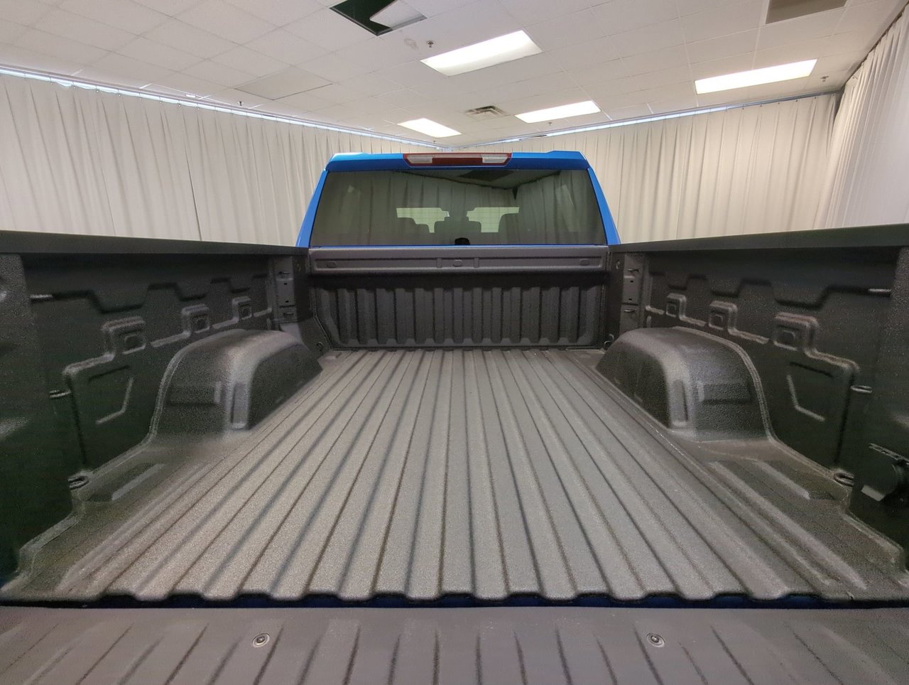 2025 Chevrolet Silverado 1500 Custom-21