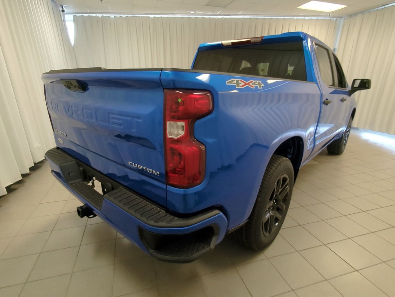 2025 Chevrolet Silverado 1500 Custom-7