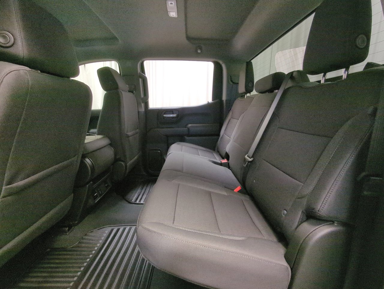 2025 Chevrolet Silverado 1500 Custom-20