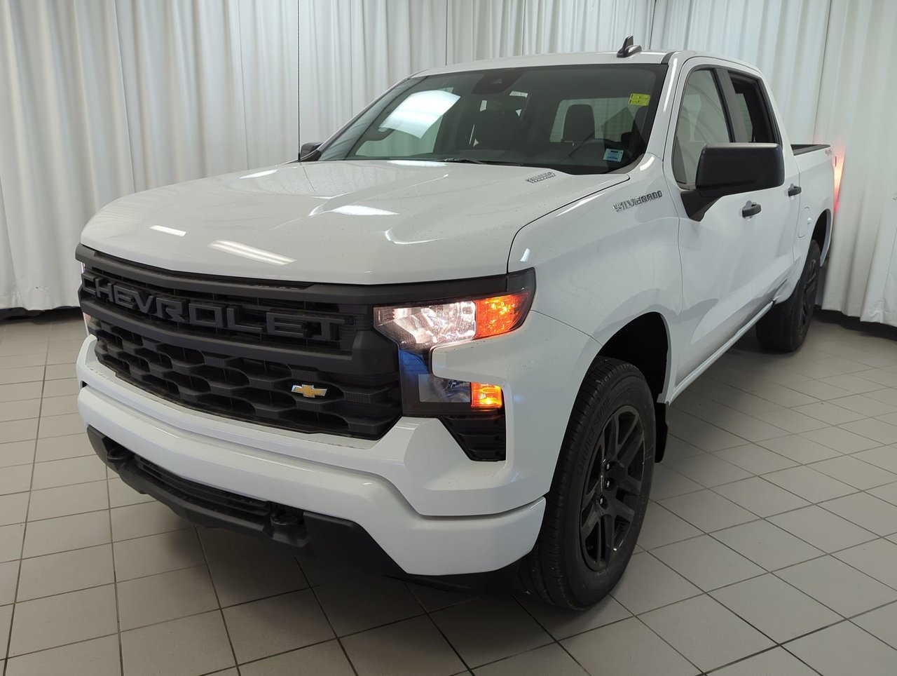 2025 Chevrolet Silverado 1500 Custom-3