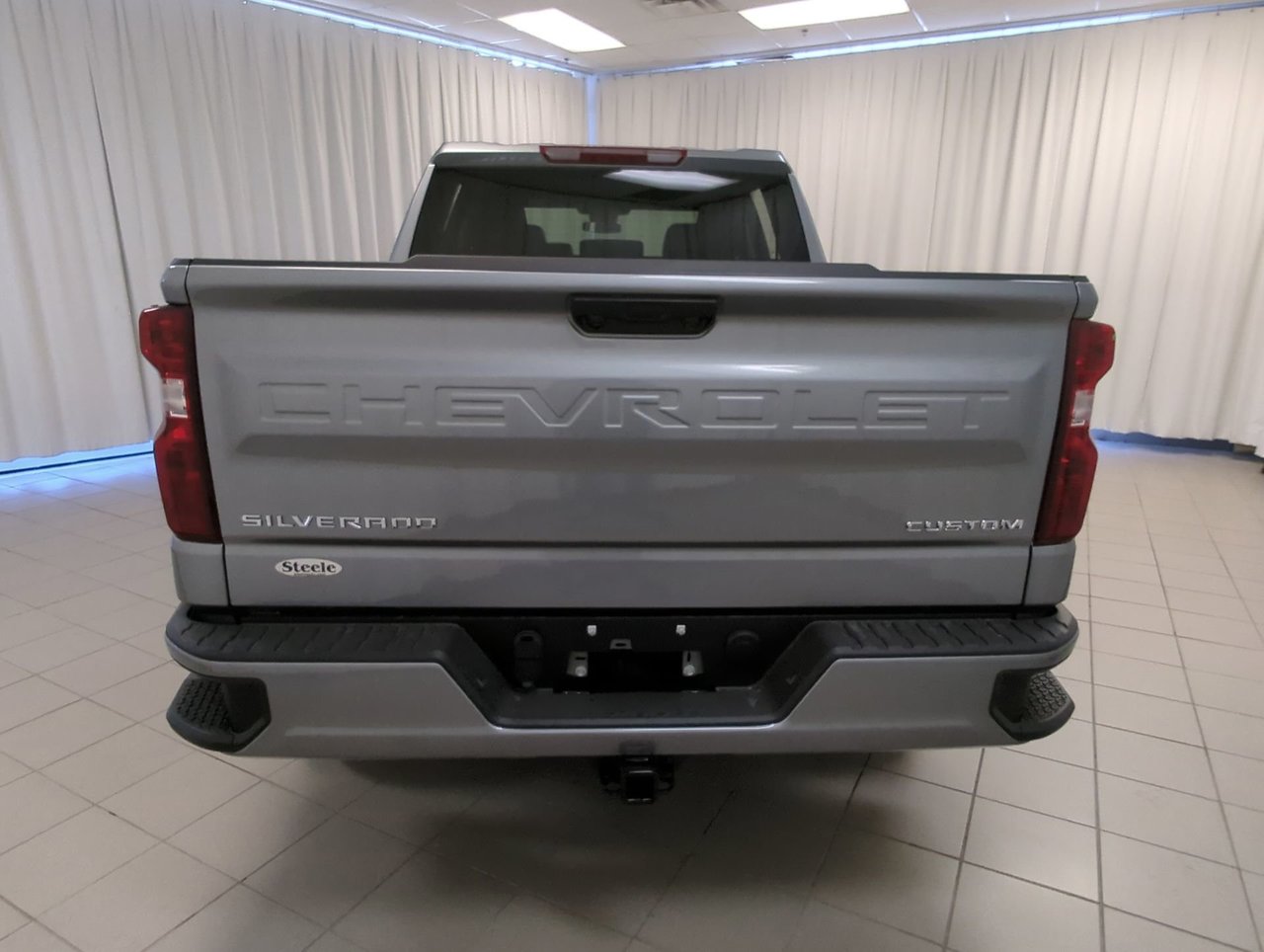 2025 Chevrolet Silverado 1500 Custom-6