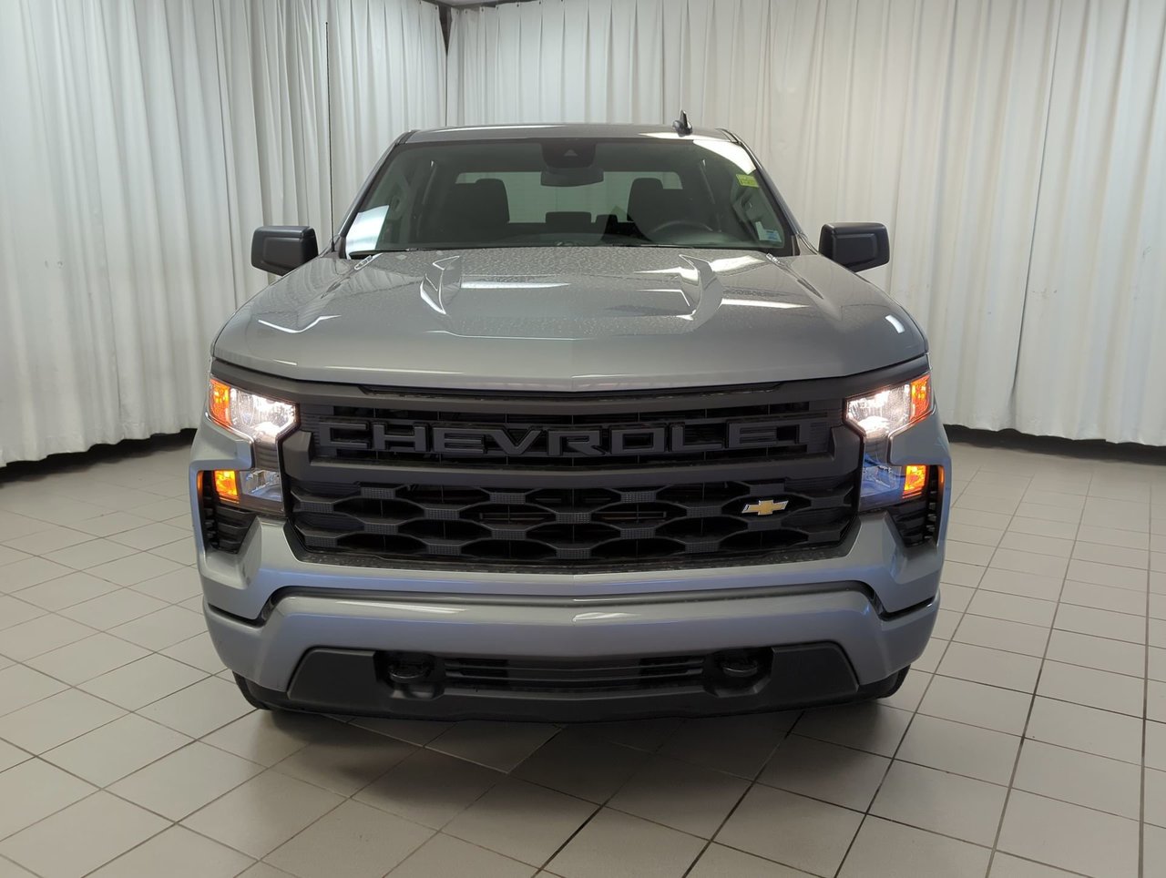 2025 Chevrolet Silverado 1500 Custom-2