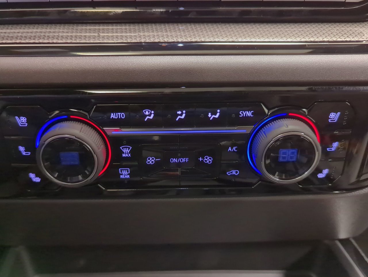 2026 Chevrolet Silverado 1500 ZR2-18