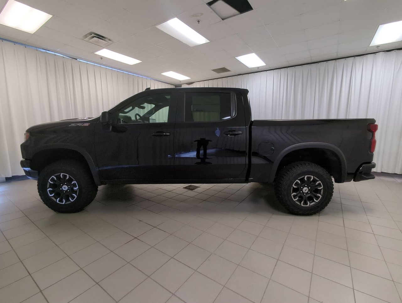 2026 Chevrolet Silverado 1500 ZR2-4