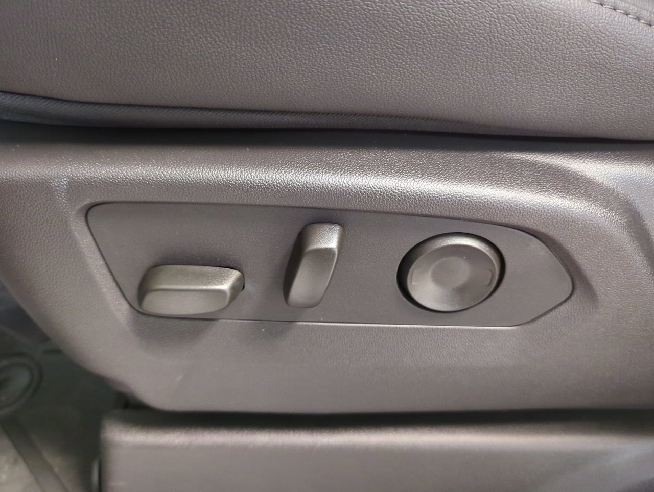 2026 Chevrolet Silverado 1500 ZR2-11