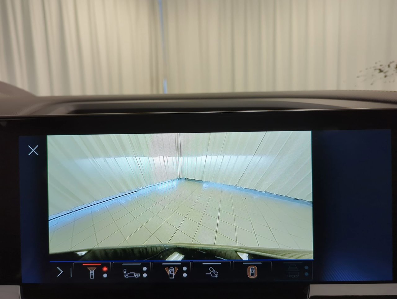 2026 Chevrolet Silverado 1500 ZR2-16