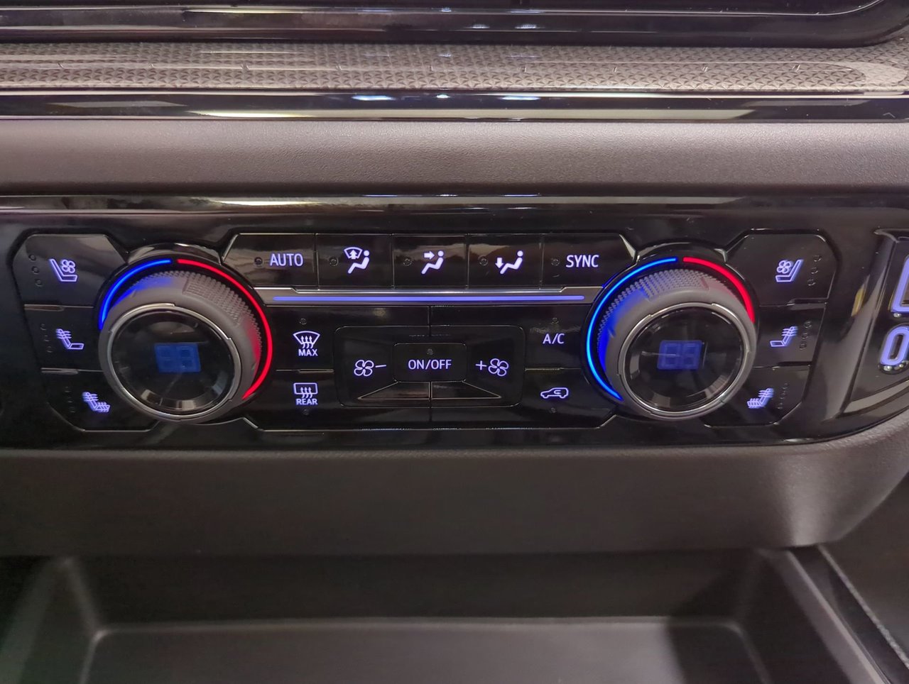 2026 Chevrolet Silverado 1500 ZR2-18