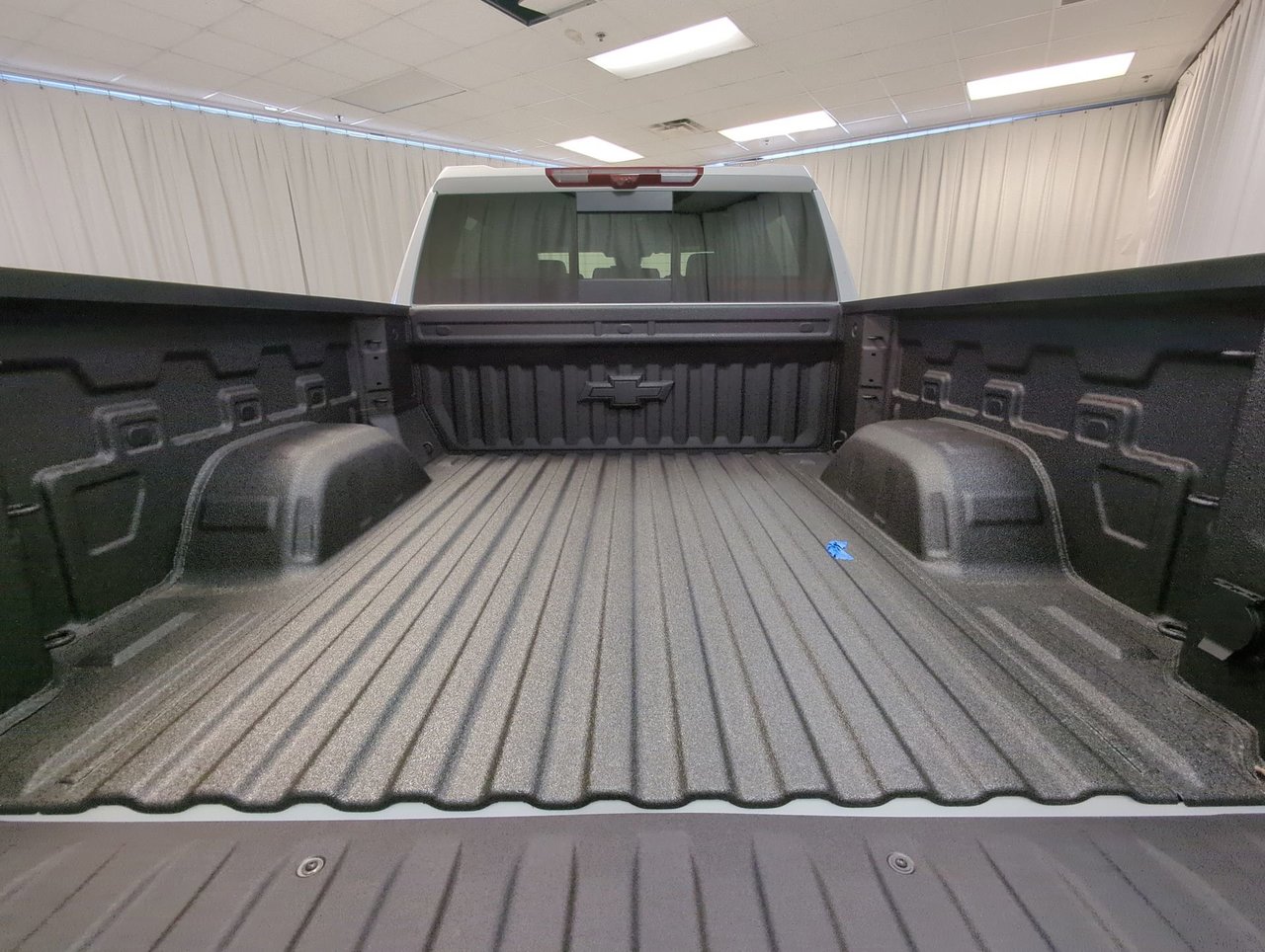 2026 Chevrolet Silverado 1500 ZR2-23