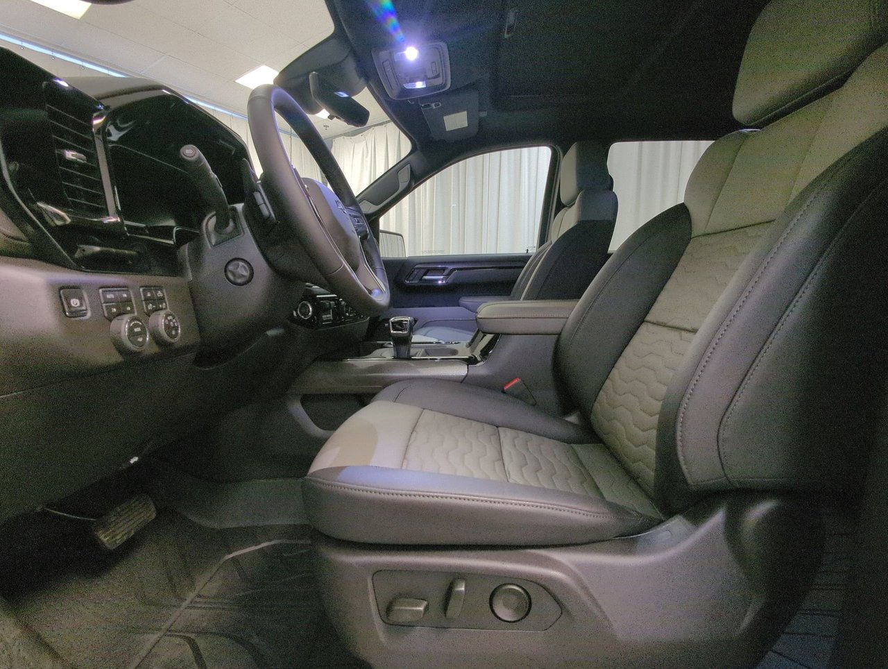 2026 Chevrolet Silverado 1500 ZR2-10