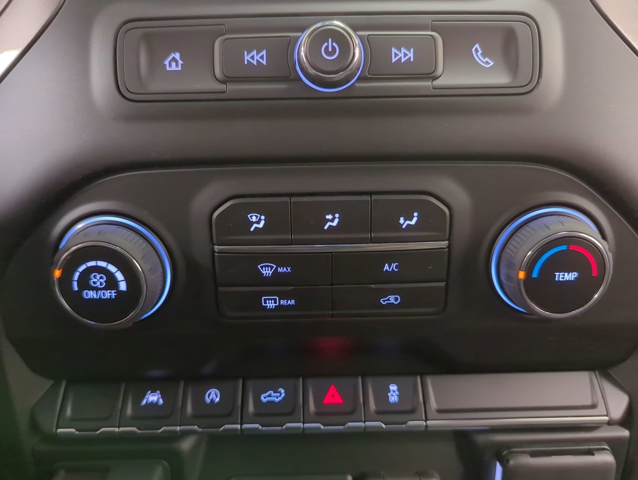 2026 Chevrolet Silverado 1500 Custom-17