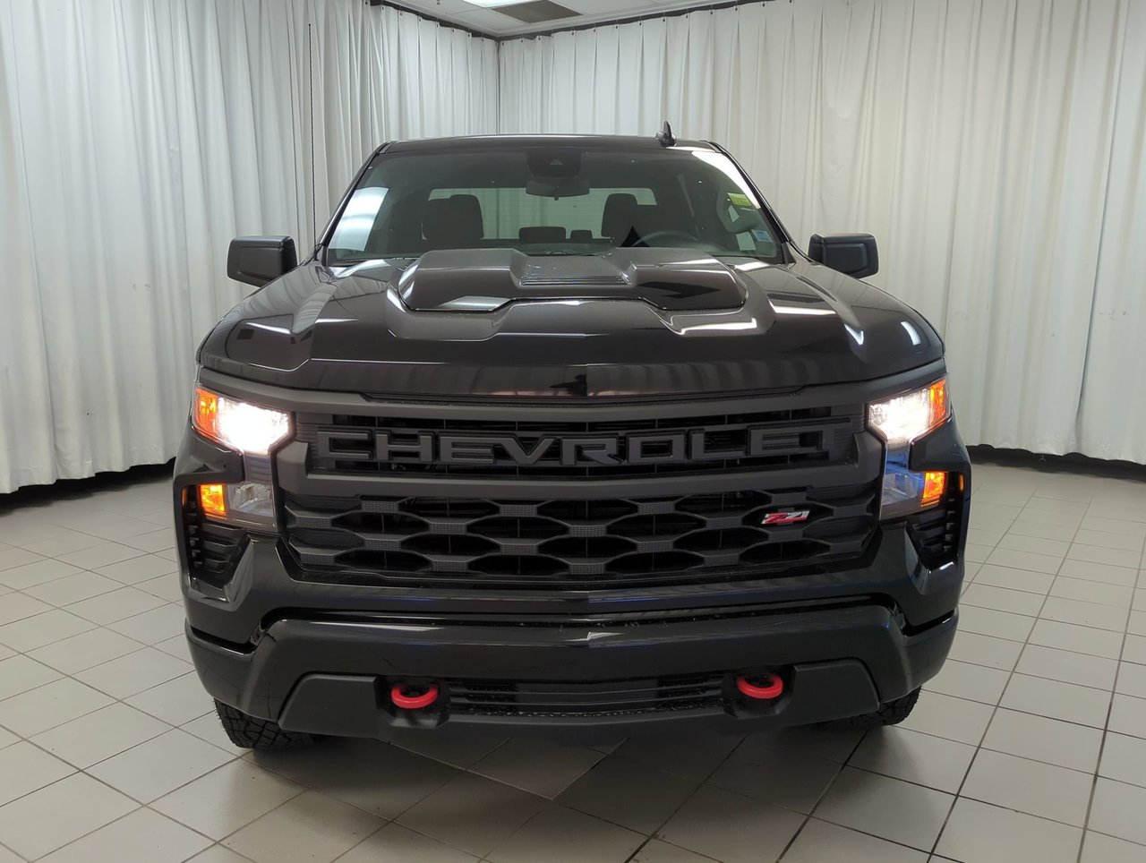 2026 Chevrolet Silverado 1500 Custom Trail Boss-2