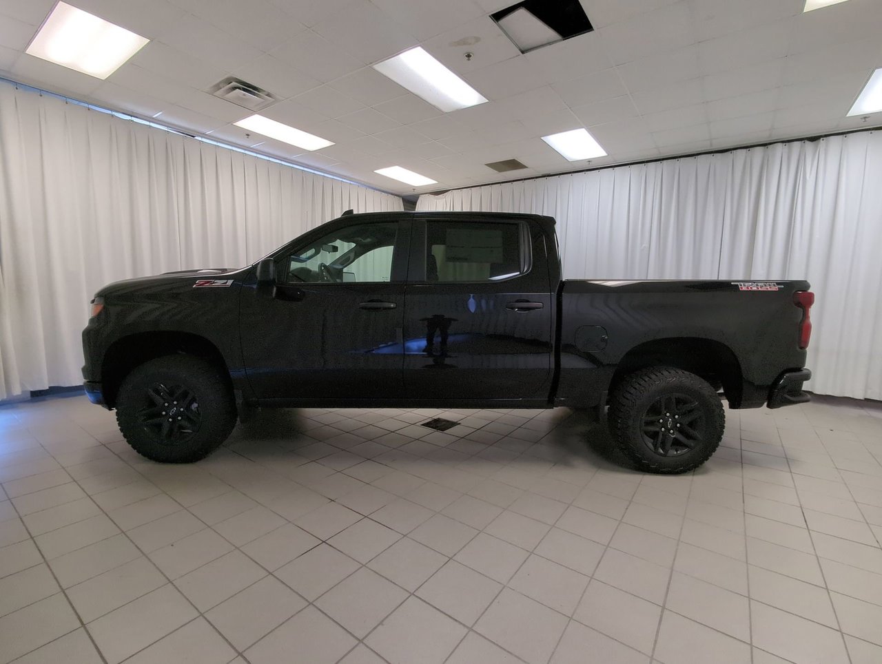 2026 Chevrolet Silverado 1500 Custom Trail Boss-4