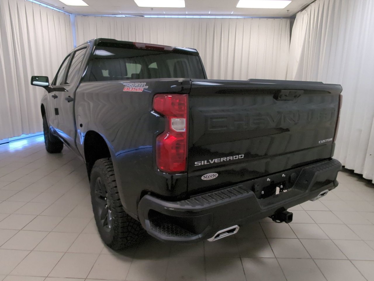 2026 Chevrolet Silverado 1500 Custom Trail Boss-5