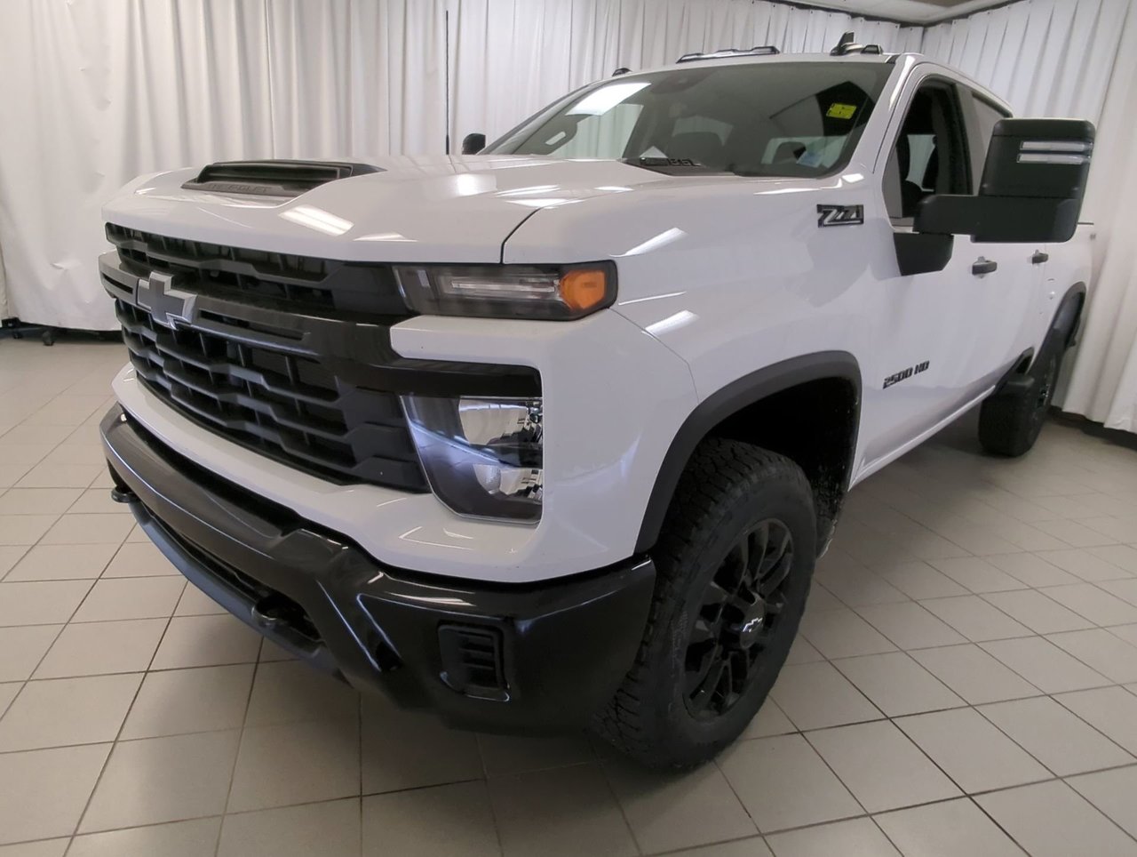 2025 Chevrolet SILVERADO 2500 HD CUSTOM-3