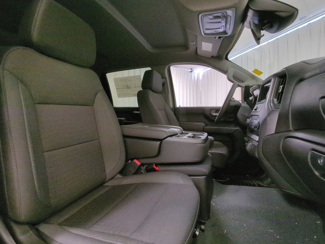 2025 Chevrolet SILVERADO 2500 HD CUSTOM-22